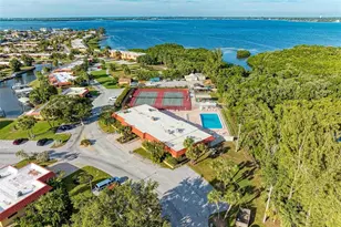 9409 Catalina Dr, Bradenton, FL 34210 - Photo 57