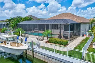 591 Mast Dr, Bradenton, FL 34208 - Photo 1