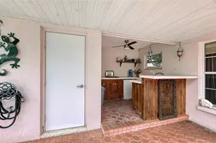 7025 N Serenoa Dr, Sarasota, FL 34241 - Photo 51