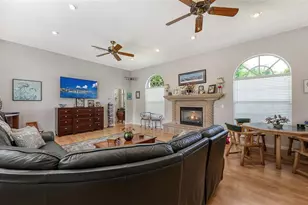 7025 N Serenoa Dr, Sarasota, FL 34241 - Photo 25