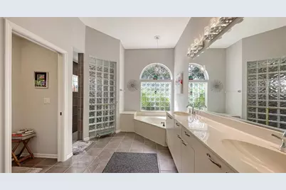 7025 N Serenoa Drive, Sarasota, FL 34241 - Photo 31