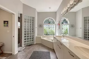 7025 N Serenoa Dr, Sarasota, FL 34241 - Photo 31