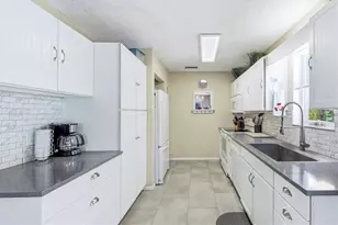 6325 Gulf Dr, Holmes Beach, FL 34217 - Photo 19
