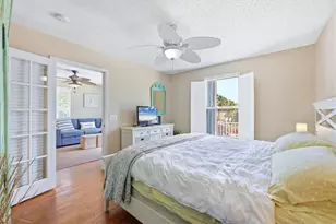 6325 Gulf Dr, Holmes Beach, FL 34217 - Photo 21