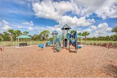 10233 Lake Wales Circle, Sarasota, FL 34241 - Photo 81