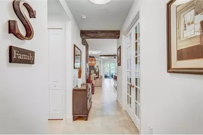 10233 Lake Wales Circle, Sarasota, FL 34241 - Photo 3
