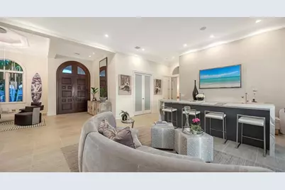 344 W Royal Flamingo Drive, Sarasota, FL 34236 - Photo 11