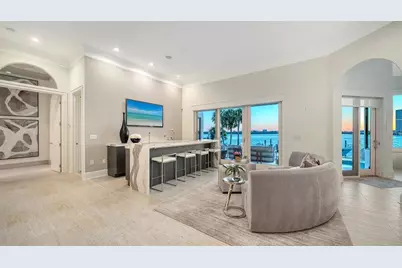 344 W Royal Flamingo Drive, Sarasota, FL 34236 - Photo 15
