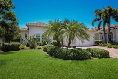 4821 Royal Dornoch Circle, Bradenton, FL 34211 - Photo 3