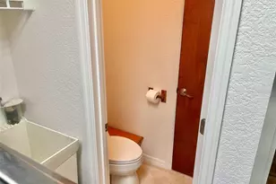 98 Hourglass Dr, Venice, FL 34293 - Photo 41
