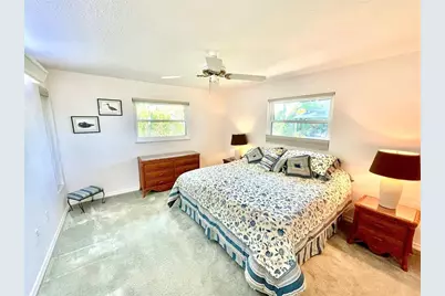 98 Hourglass Drive, Venice, FL 34293 - Photo 33