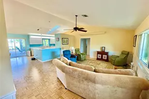98 Hourglass Dr, Venice, FL 34293 - Photo 7