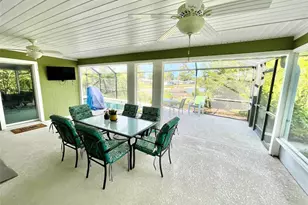 98 Hourglass Dr, Venice, FL 34293 - Photo 13