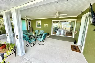 98 Hourglass Dr, Venice, FL 34293 - Photo 21