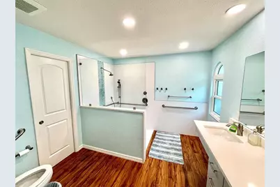 98 Hourglass Drive, Venice, FL 34293 - Photo 31
