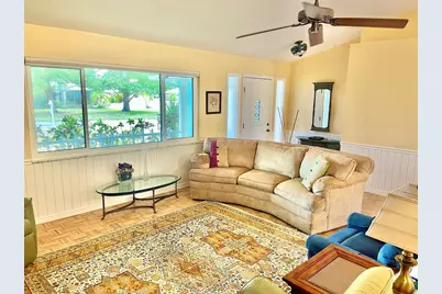98 Hourglass Drive, Venice, FL 34293 - Photo 9