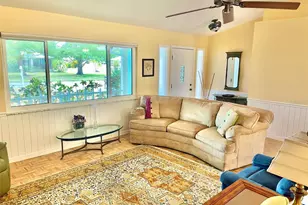 98 Hourglass Dr, Venice, FL 34293 - Photo 9