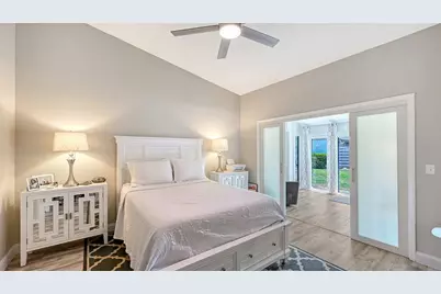 5649 Westwind Lane, Sarasota, FL 34231 - Photo 13