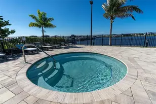 2217 6th St E, Palmetto, FL 34221 - Photo 5