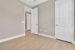 2217 6th St E, Palmetto, FL 34221 - Photo 25