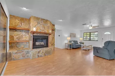 7206 8th Avenue NW, Bradenton, FL 34209 - Photo 9