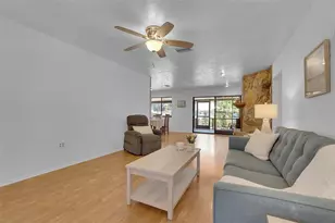 7206 8th Ave NW, Bradenton, FL 34209 - Photo 5