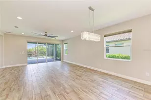 4745 Antrim Dr, Sarasota, FL 34240 - Photo 17
