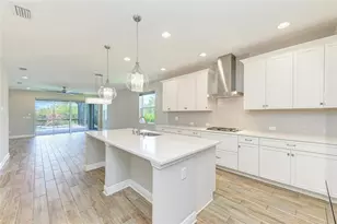 4745 Antrim Dr, Sarasota, FL 34240 - Photo 15