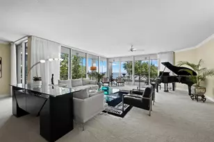 2410 Harbourside Dr, Longboat Key, FL 34228 - Photo 3