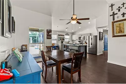 3703 31st Street E, Bradenton, FL 34208 - Photo 5