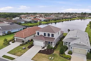 12708 Aquamarine Ave, Bradenton, FL 34211 - Photo 3