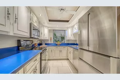 1355 S Portofino Drive #103, Sarasota, FL 34242 - Photo 31