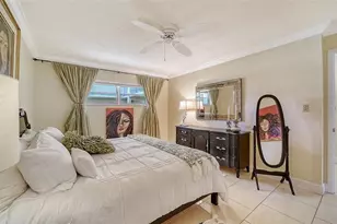 1355 S Portofino Dr, Sarasota, FL 34242 - Photo 49
