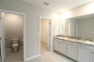 511 158th St E, Bradenton, FL 34212 - Photo 11
