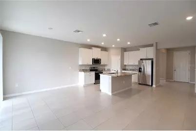511 158th Street E, Bradenton, FL 34212 - Photo 3