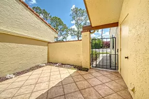 5294 Huntingwood Ct, Sarasota, FL 34235 - Photo 3