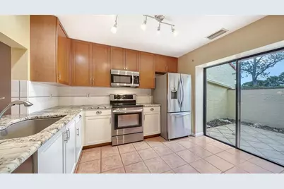 5294 Huntingwood Court #59, Sarasota, FL 34235 - Photo 15