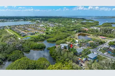 6908 11th Avenue E, Palmetto, FL 34221 - Photo 21