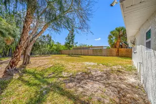 6908 11th Ave E, Palmetto, FL 34221 - Photo 33