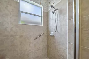 4109 66th Terrace E, Sarasota, FL 34243 - Photo 39