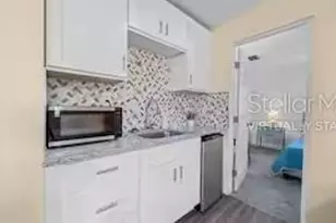 10436 Silhavy Dr, Largo, FL 33774 - Photo 9