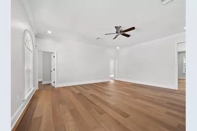 819 Paradise Way, Sarasota, FL 34242 - Photo 11