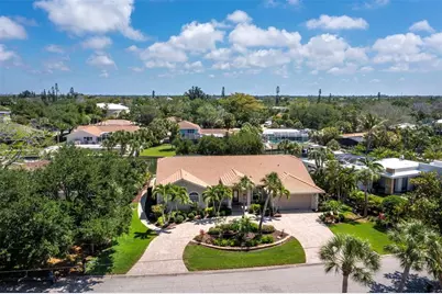 819 Paradise Way, Sarasota, FL 34242 - Photo 1