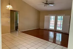5025 82nd Way E, Sarasota, FL 34243 - Photo 5