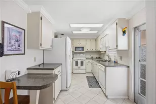 16 S Granada Plaza, Englewood, FL 34223 - Photo 17