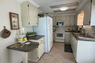 16 S Granada Plaza, Englewood, FL 34223 - Photo 15