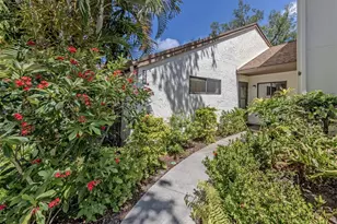 868 Bird Bay Way, Venice, FL 34285 - Photo 1