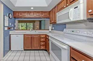868 Bird Bay Way, Venice, FL 34285 - Photo 11