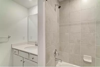 5687 N Honore Avenue #411, Sarasota, FL 34243 - Photo 17