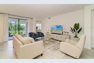 5687 N Honore Avenue #411, Sarasota, FL 34243 - Photo 7
